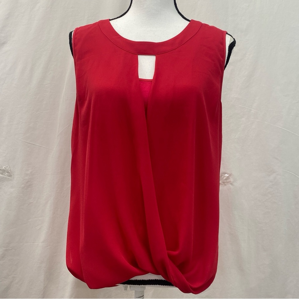 41 Hawthorn Red Sleeveless Keyhole Soft Mock Wrap Top Petite MED Grosgrain Bow